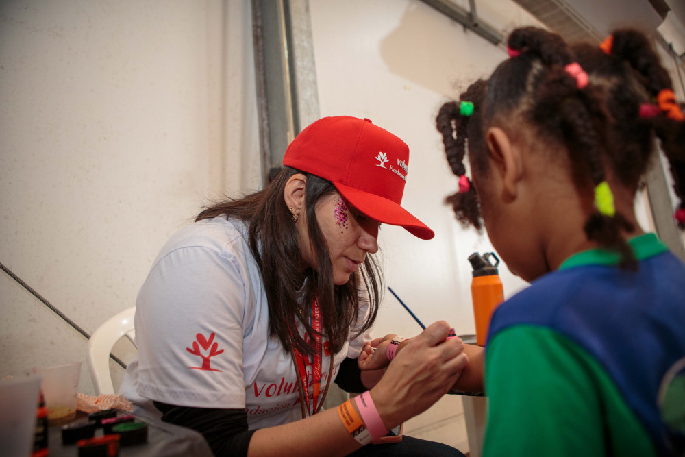O poder do voluntariado que transforma pessoas, empresas e  comunidades